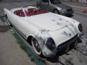 Surrounding streets were also filled with classics, here a 50's Corvette convertible.