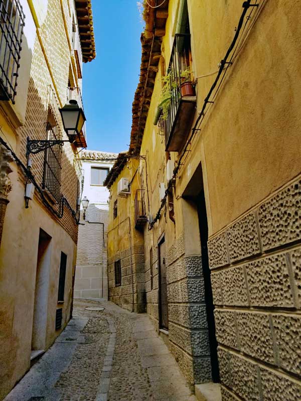 One of the narrow streets in Toledo.
