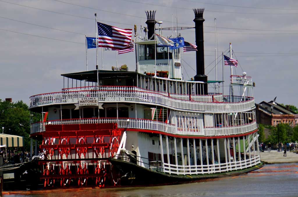 Nachez, New Orleans only steamboat.