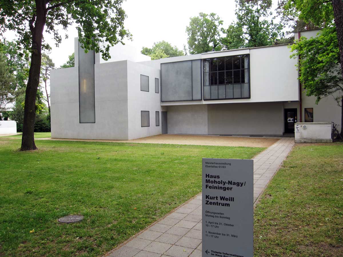 One of the "Meisterhauses" in Dessau was a duplex and it was the home of László Moholy-Nagy and Lyonel Feininger. This house now houses the Kurt Weil center, the composer who was born in Dessau and who composed music for many of Bertolt Brecht's plays.